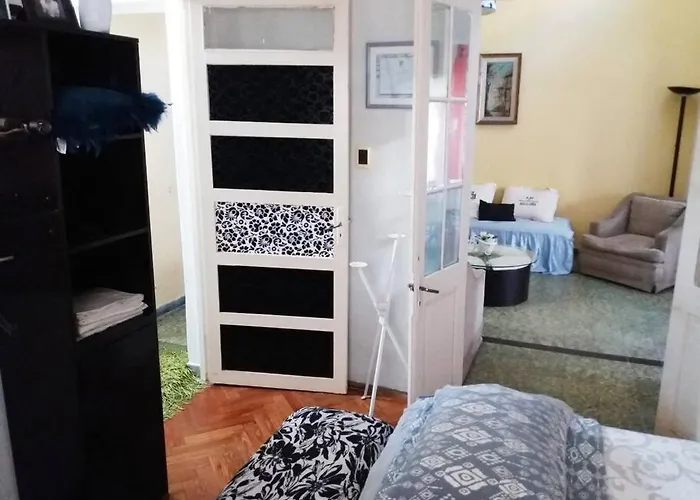 Muy Linda Casa A 1 Cuadra De Terminal De Omnibus